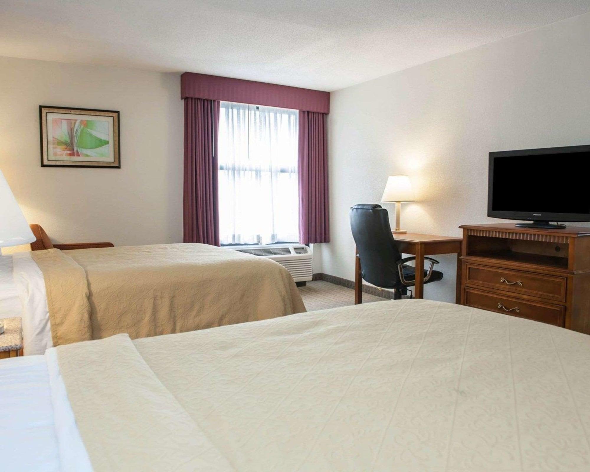 Quality Inn And Suites Indianapolis Exterior foto